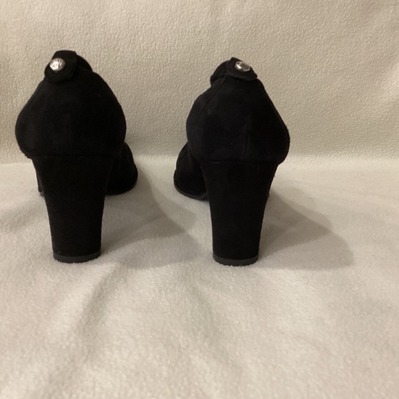 Stuart Weitzman Black Suede Pumps - Picture 3 of 6